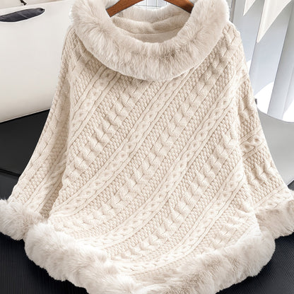 Poncho Femme Tricoté Bleu Marine avec Col et Bordure en Fourrure Synthétique