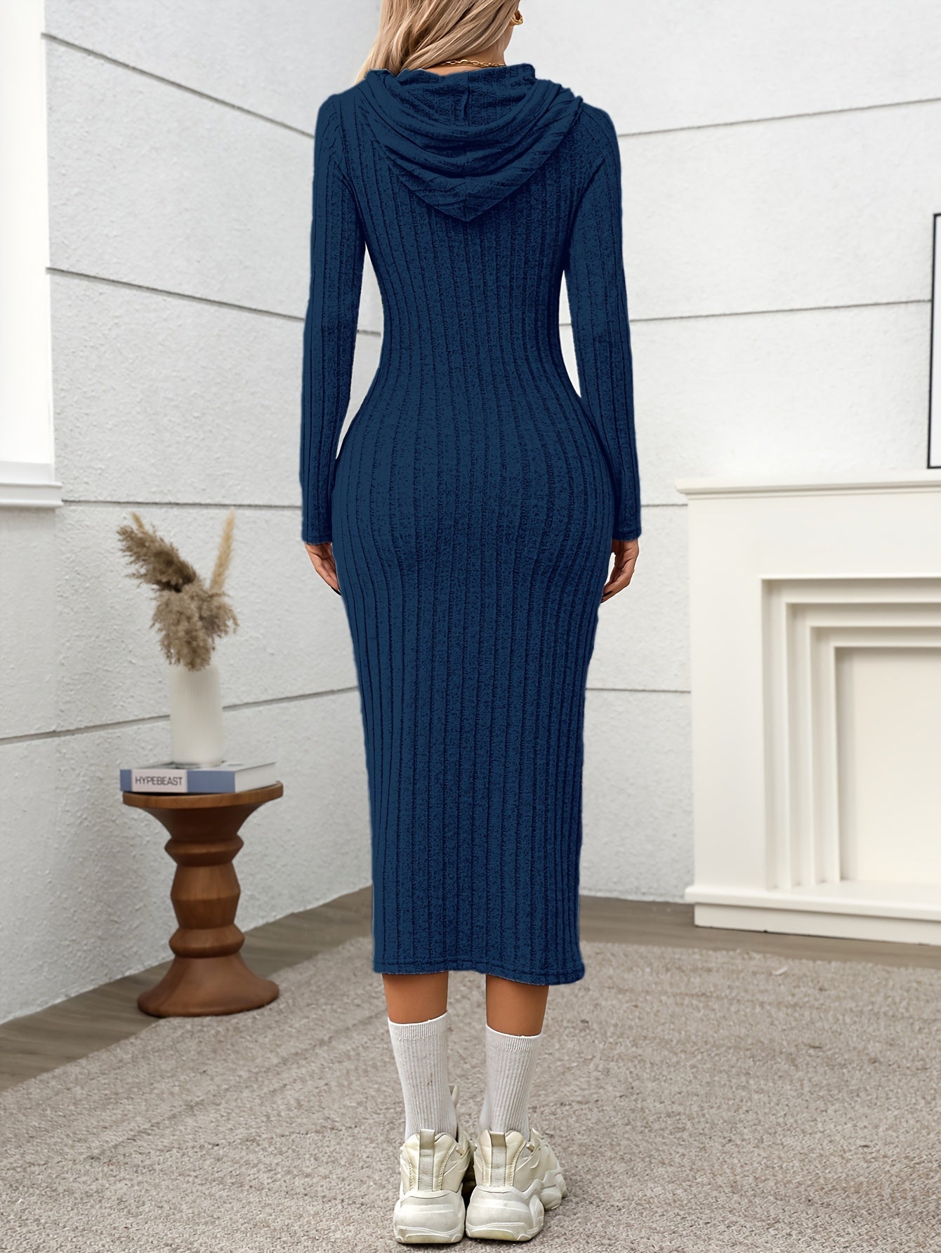 Robe longue côtelée à capuche Femme, manches longues, ajustée