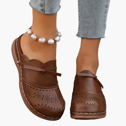Drewniaki vintage na platformie na obcasie dla kobiet – Styl casualowy i elegancki