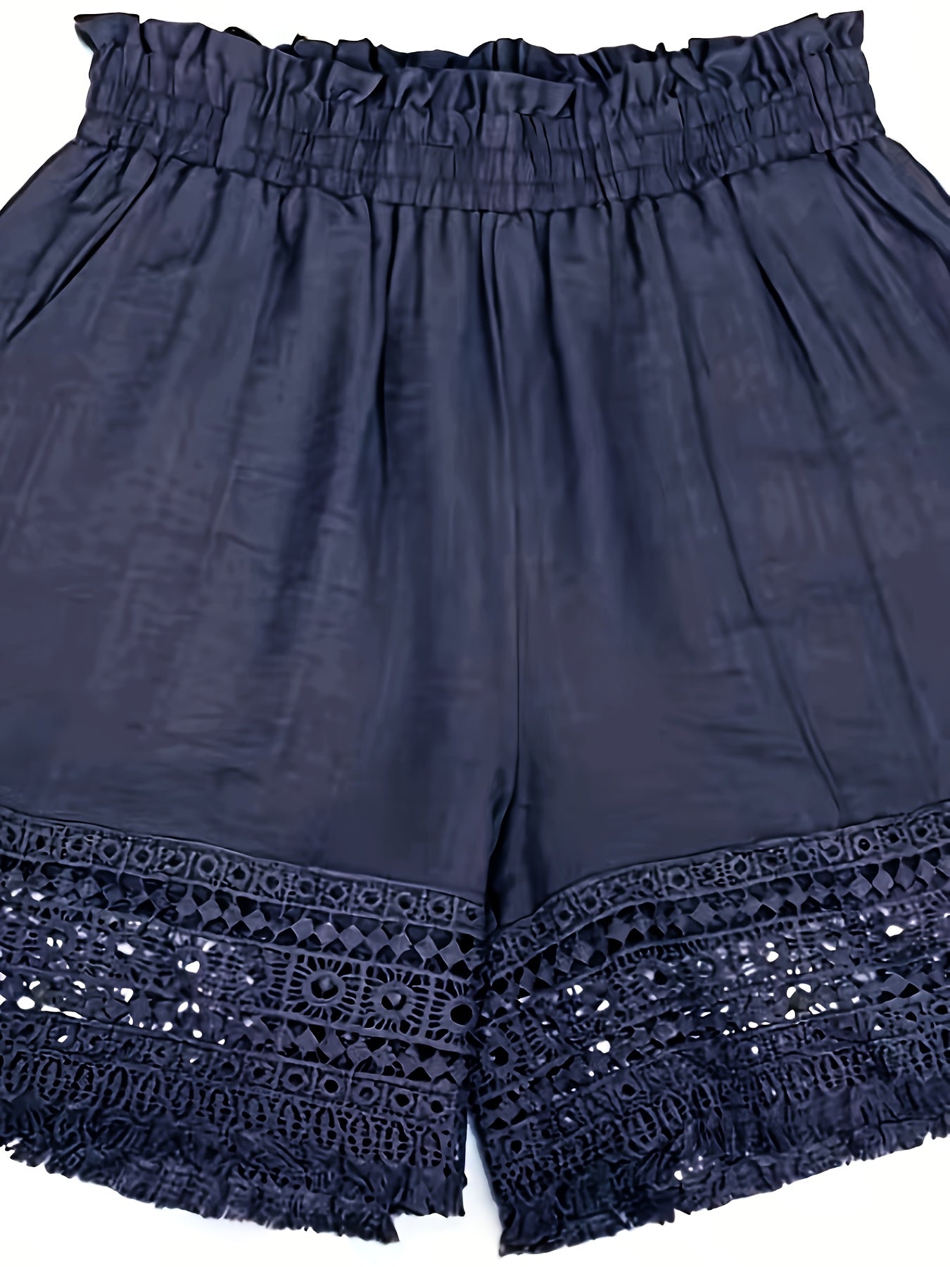 Women's bohemian style shorts with gathered waist for summer, ideal for vacations and everyday wear