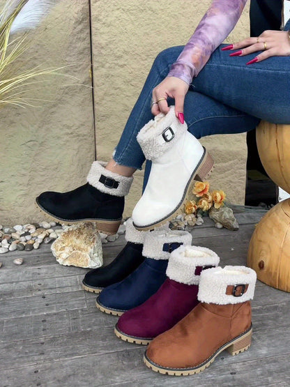 Bottines femme doublées imitation fourrure avec boucle décorative et semelle crantée à talon bloc