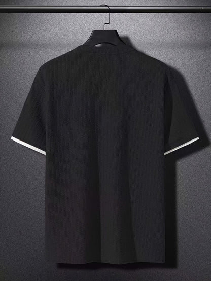 Legeres Herren-T-Shirt mit kurzen Ärmeln, modernem Stil, Rundhalsausschnitt und geprägter Textur