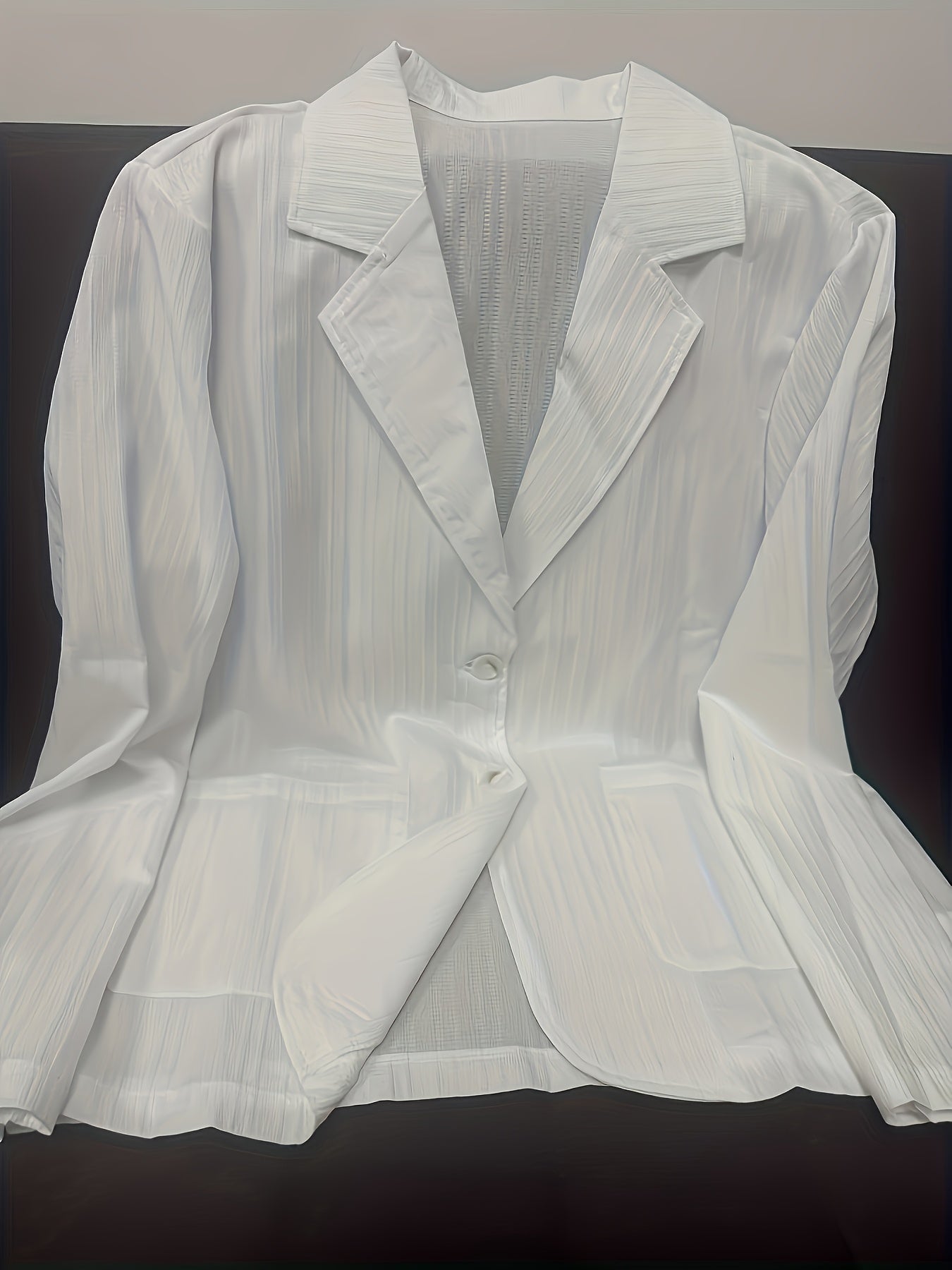 Elegant men's striped casual-style blazer for spring/summer