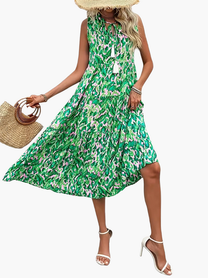 Elegancka sukienka damska bez rękawów w stylu boho na lato i wiosnę