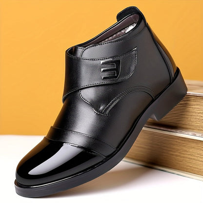 Chaussures montantes homme noires avec bout verni et patte auto-agrippante