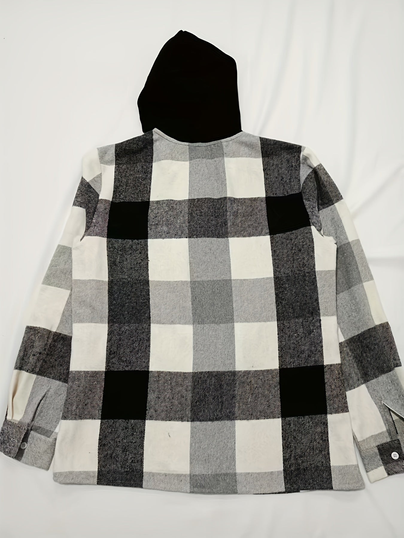 Veste à capuche homme à carreaux noir et blanc à boutonnage simple