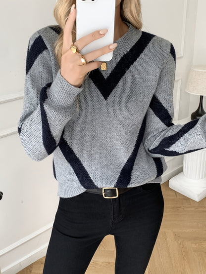 Pull Femme Col Rond Motifs Chevrons Gris et Noir Tricot Doux Manches Longues