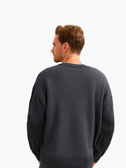 Męski sweter z warkoczowym wzorem w stylu casual – idealny na jesień/zimę