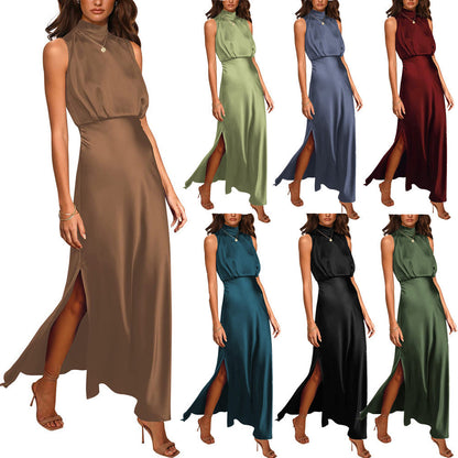 Mary – Bata de satén con cuello alto