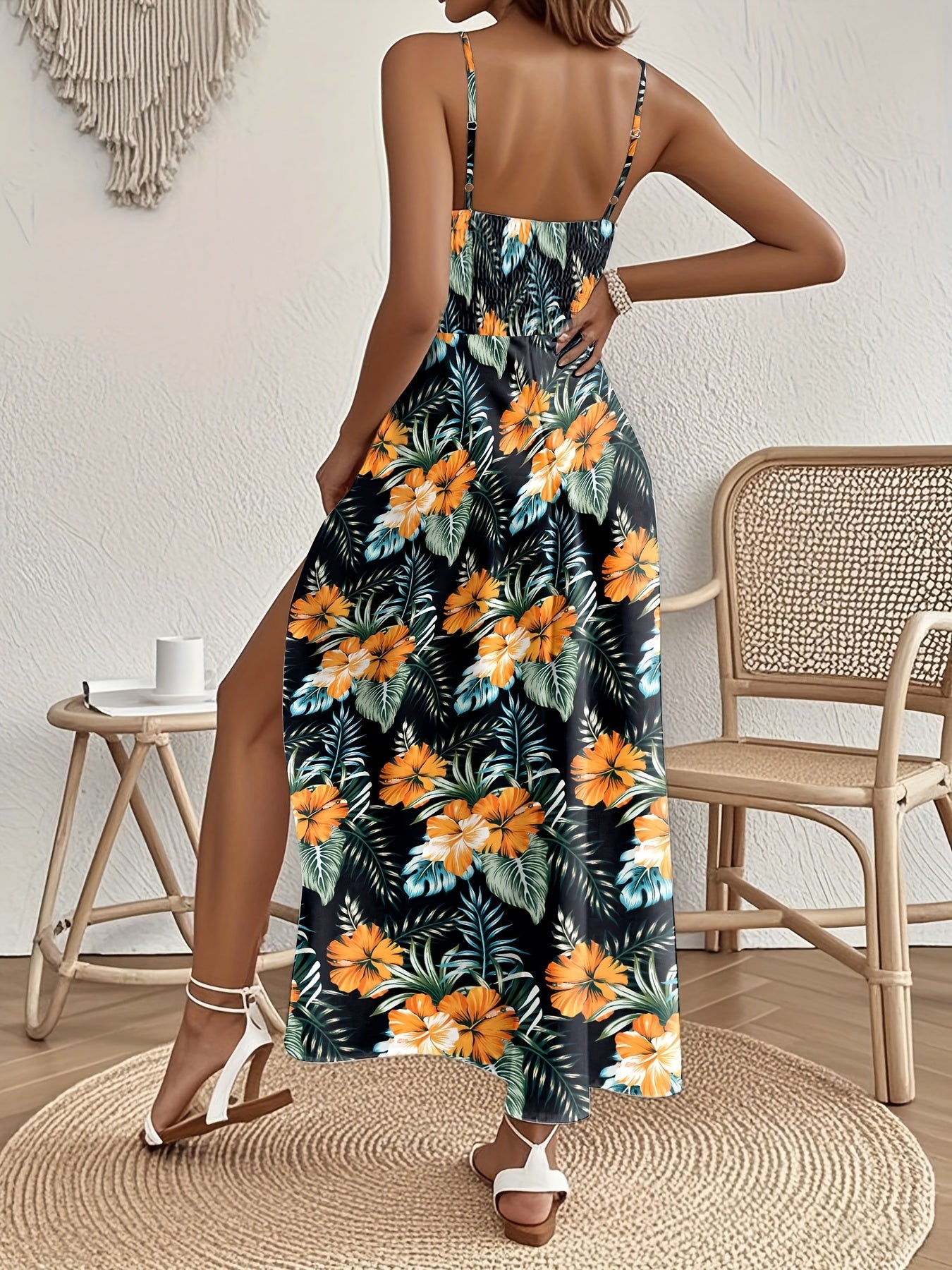 Robe longue fleurie à bretelles style vacances pour femme - Élégante et estivale