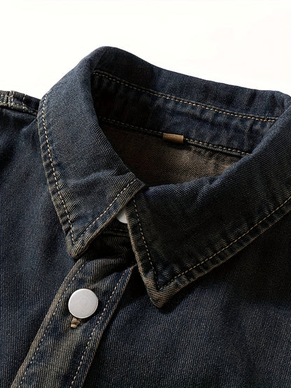 Avslappnad herrskjorta i urban stil, mångsidig