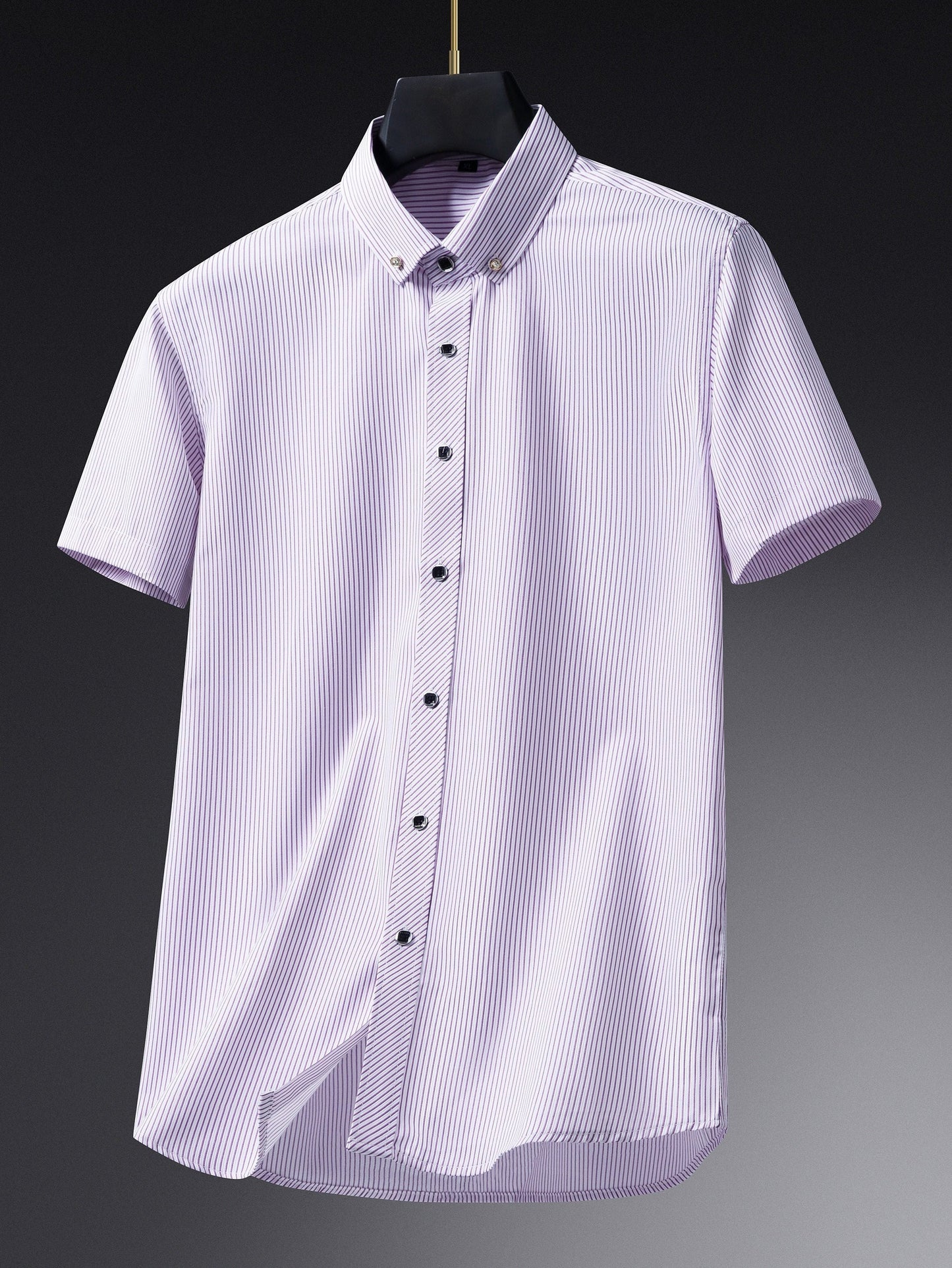 Chemise habillée à manches courtes pour homme style business à rayures fines