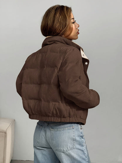 Doudoune courte femme côtelée réversible beige et rose clair avec col montant