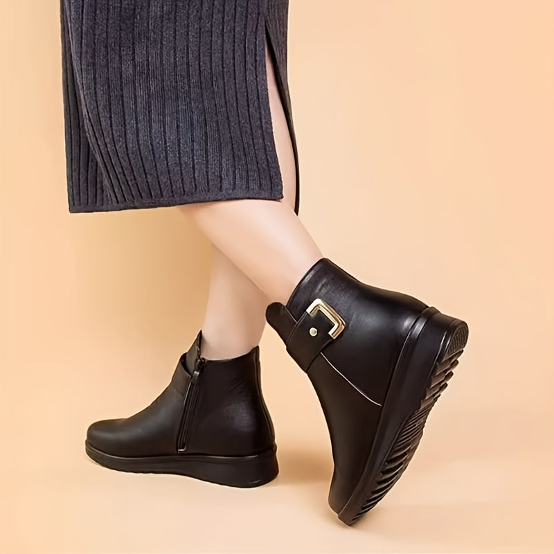 Bottes courtes femme noires doublées fausse fourrure avec boucle