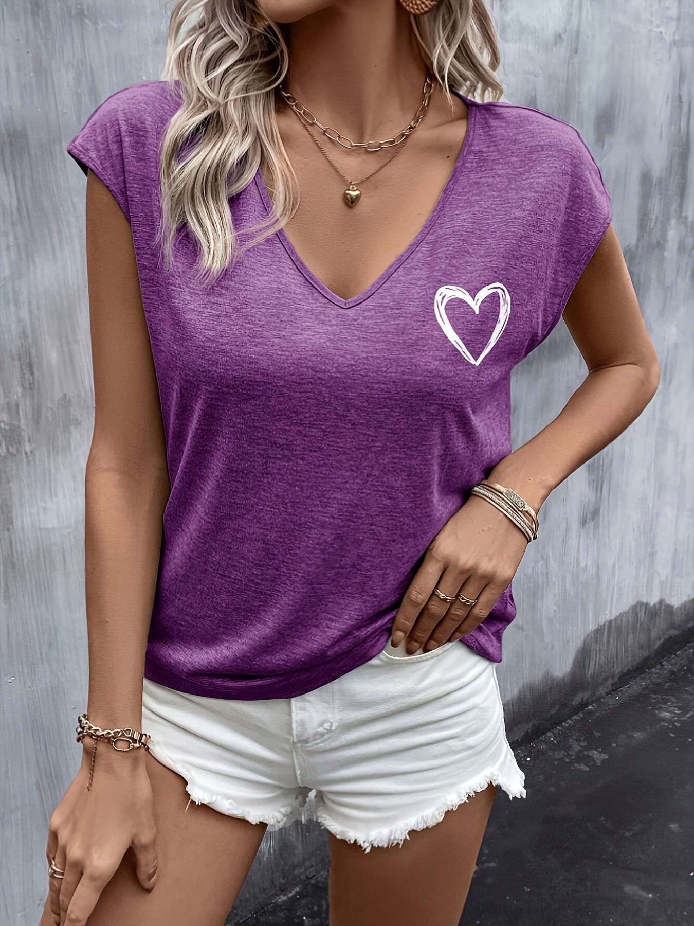 T-shirt Femme Décontracté à Col V Motif Cœur Style Estival