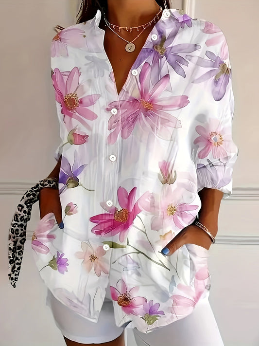 Elegant women's blouse with floral print, casual spring-summer style