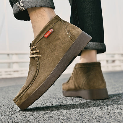 Chaussures montantes homme aspect daim lacets beiges semelle crantée