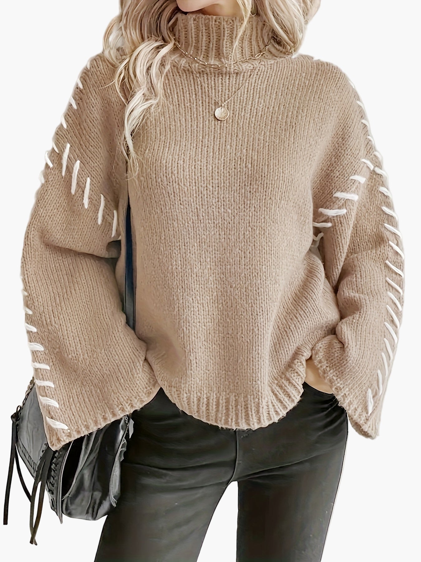 Elegancki sweter damski z golfem w stylu casual na jesień i zimę