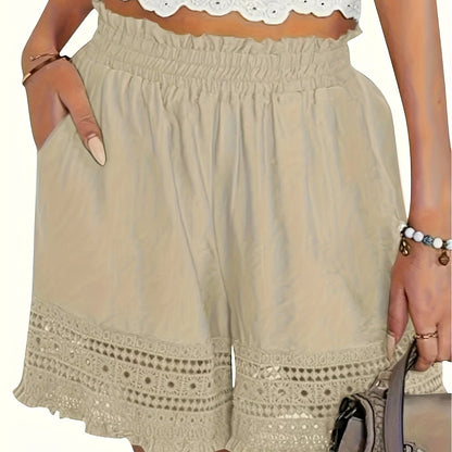 Women's bohemian style shorts with gathered waist for summer, ideal for vacations and everyday wear