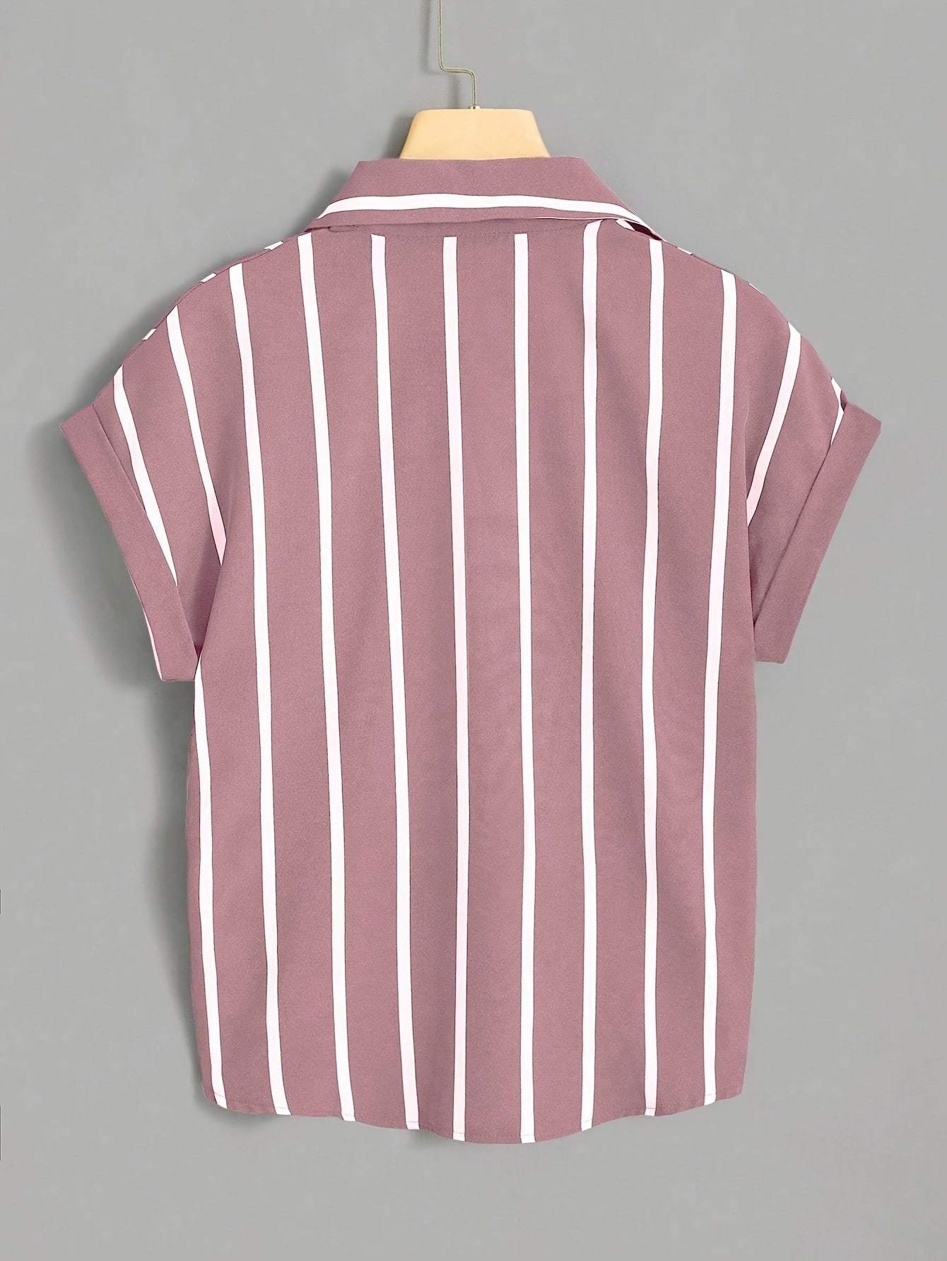 Chemise nouée à rayures style élégant pour femme - idéale pour l'été
