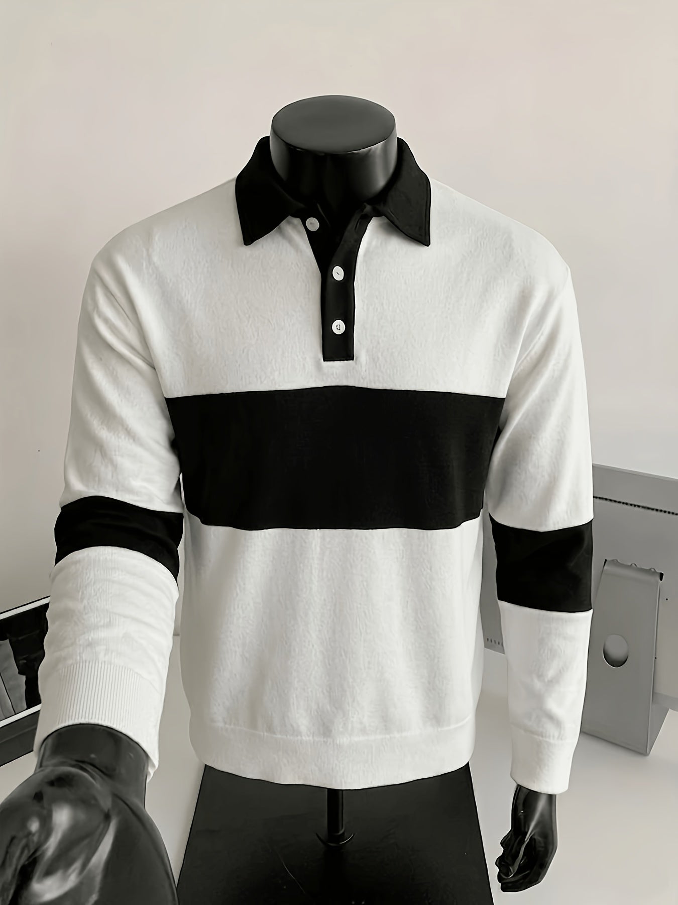 Polo à manches longues homme bicolore rayé col noir