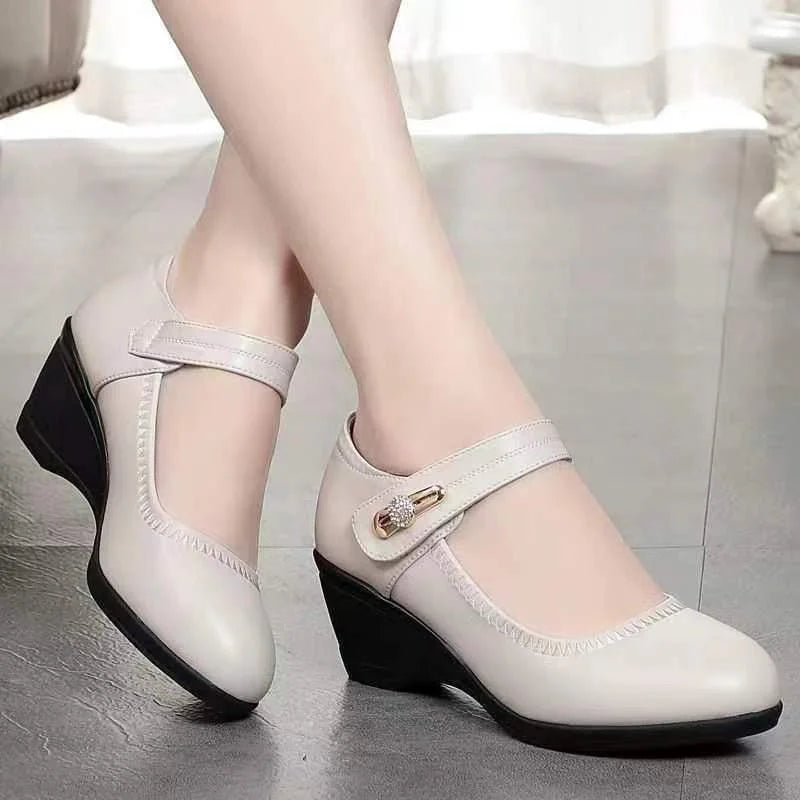 Chaussures compensées Mary Jane à bride, couleur unie