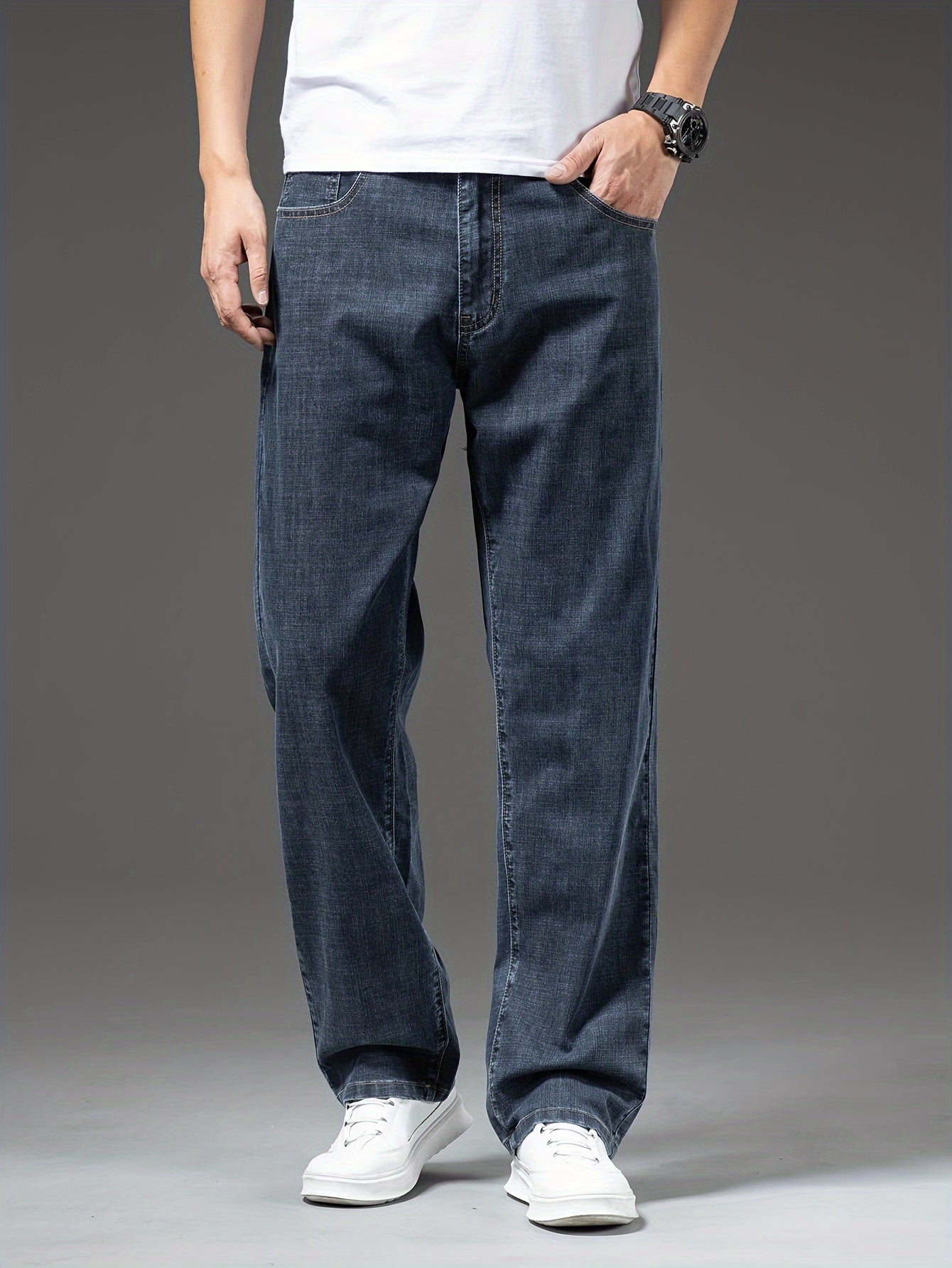 Jean décontracté homme coupe droite style classique pour usage quotidien