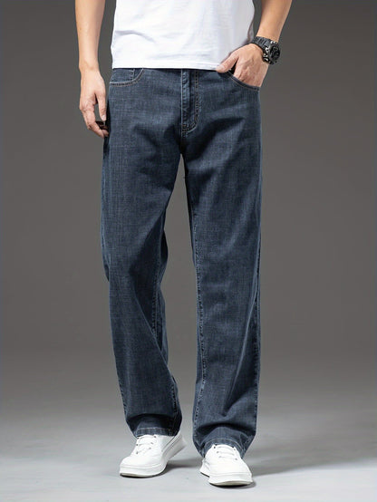 Jean décontracté homme coupe droite style classique pour usage quotidien