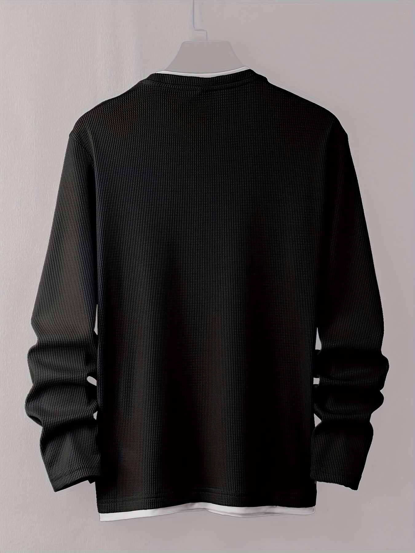 Pull homme texturé gaufré manches longues imprimé smiley col rond
