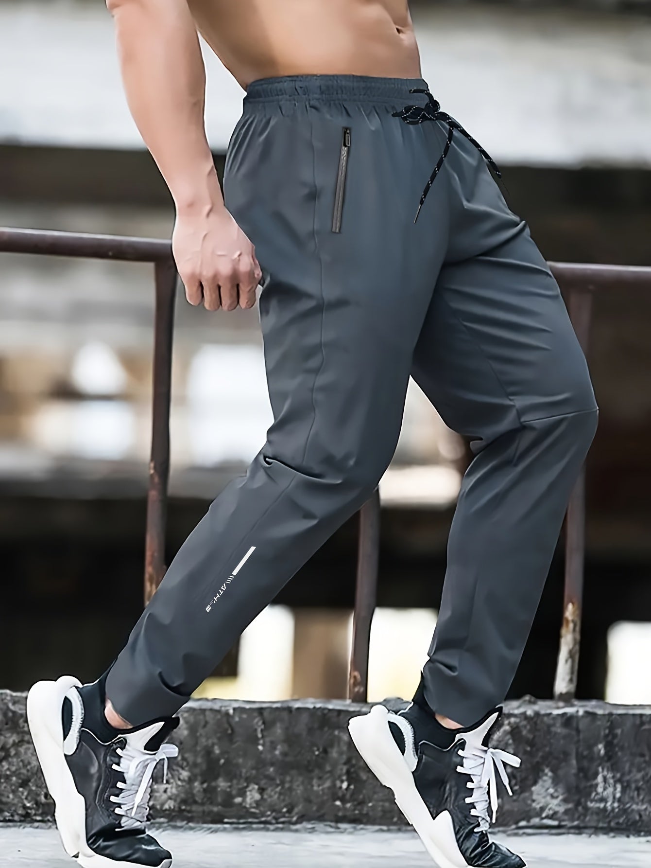 Lässige Jogginghose für Herren in großen Größen, sportlicher Stil  