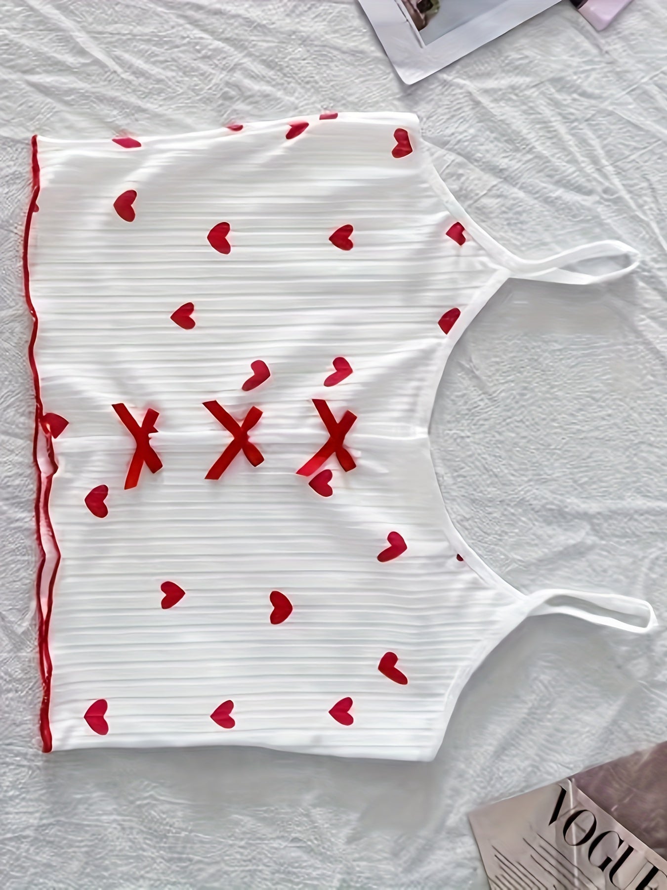 Pyjama d'été femme deux pièces style mignon à cœurs, ensemble débardeur et short, confortable pour la nuit