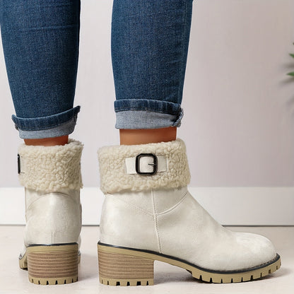 Bottines femme doublées imitation fourrure avec boucle décorative et semelle crantée à talon bloc