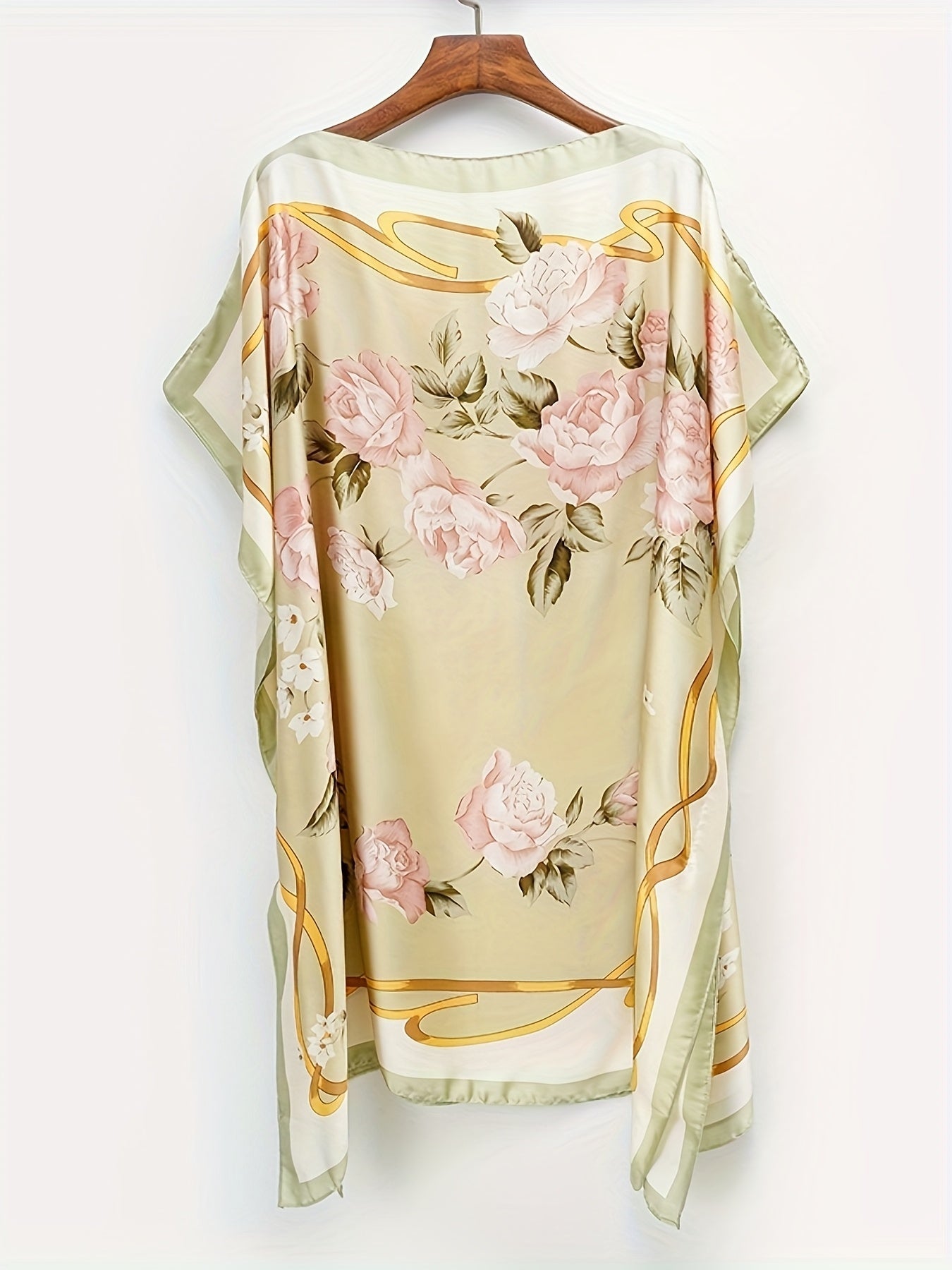 Tunique de plage bohème femme style asymétrique imprimé floral chic vacances