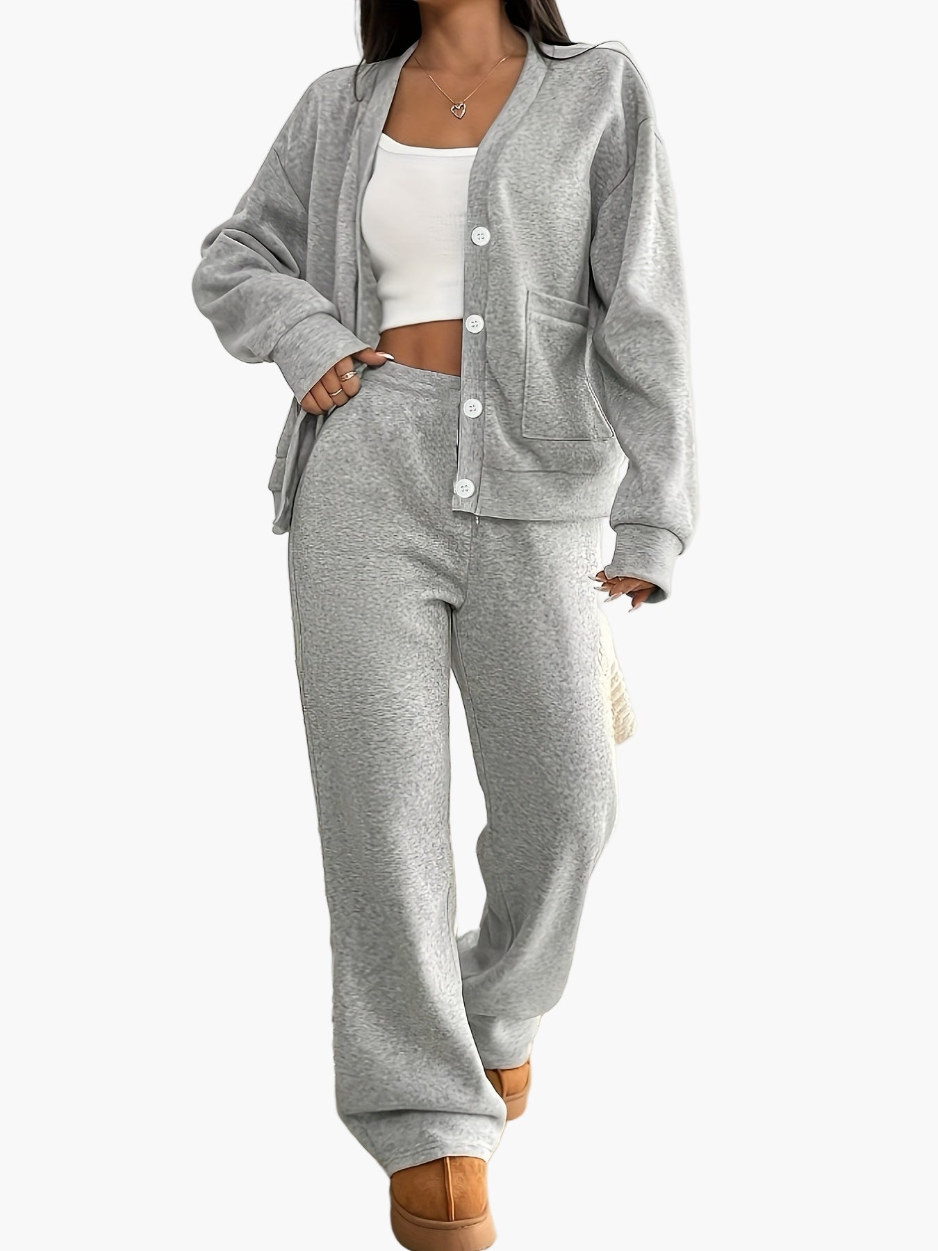 To-delt pyjamas til kvinder i afslappet stil med knapper og lommer, behageligt loungewear til hjemmet