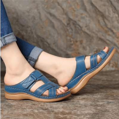 Sandales à enfiler confort compensées pour femmes – Style chic et usage quotidien