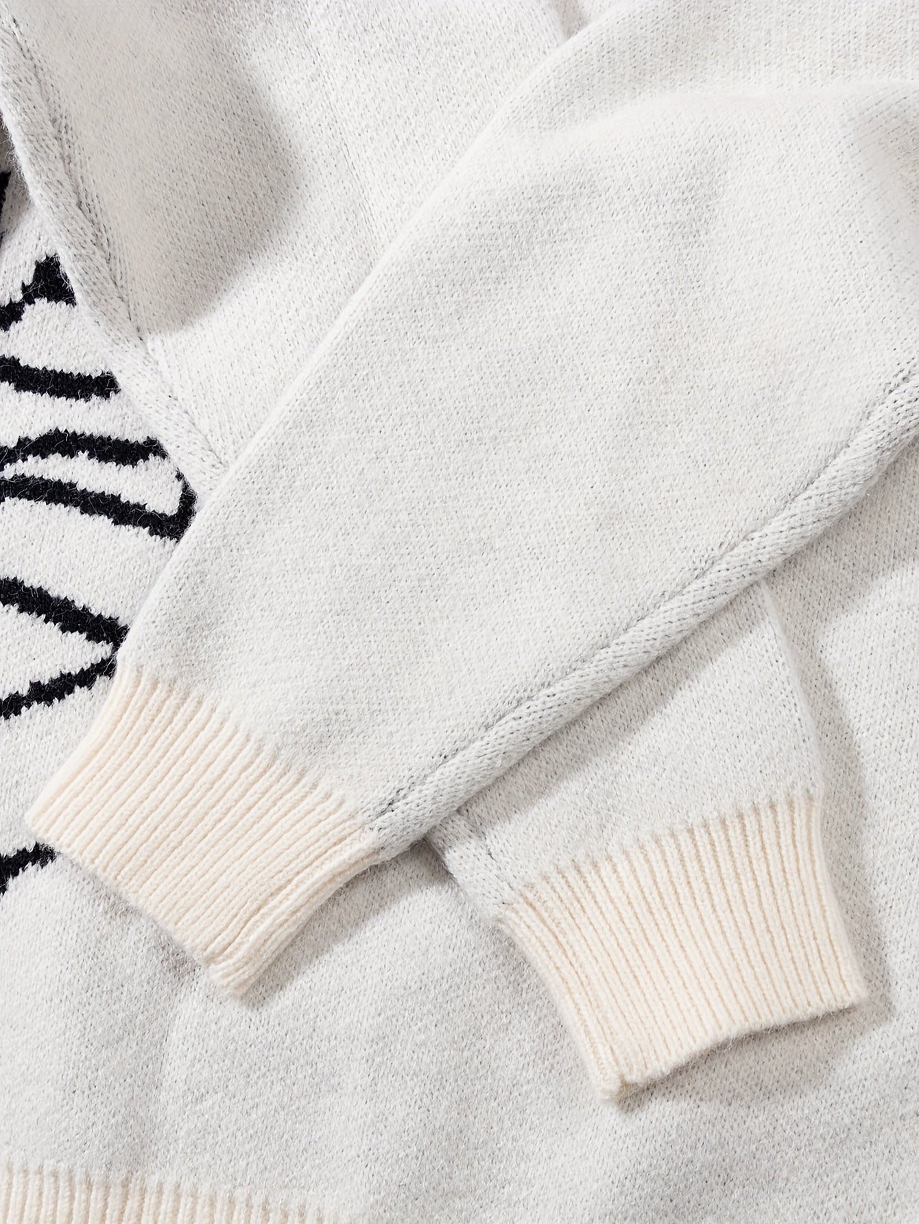 Pull en maille unisexe avec motif Planète et étoiles à col rond