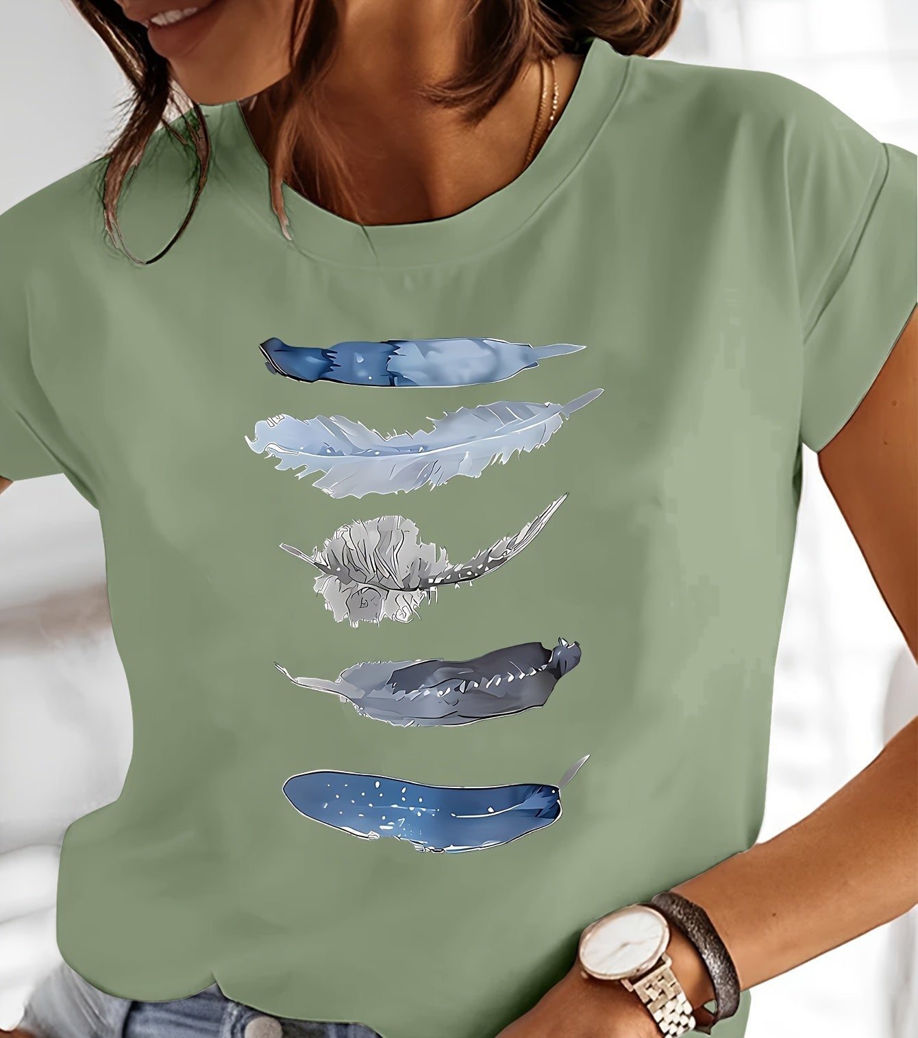 T-shirt Femme Style Décontracté avec Motif Plumes Artisitique – Idéal Pour le Printemps et l'Été