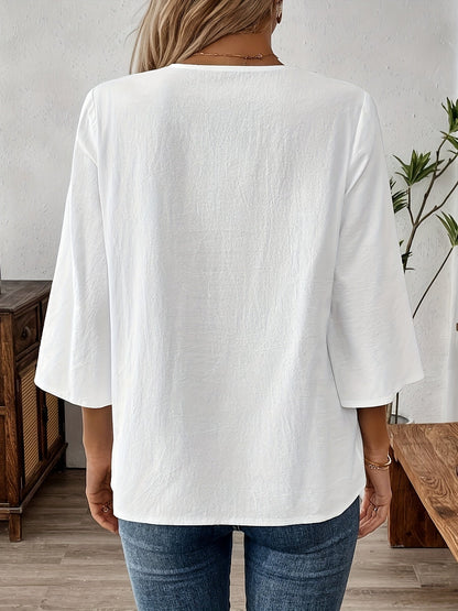Blus för kvinnor i bohemisk chic stil med långa ärmar och broderi för en avslappnad och elegant look