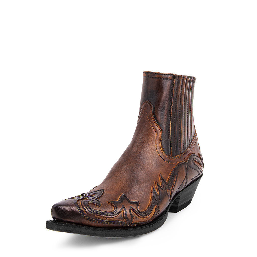 Lucy – Martin Cowboy Boots in Neutral Brushed Color