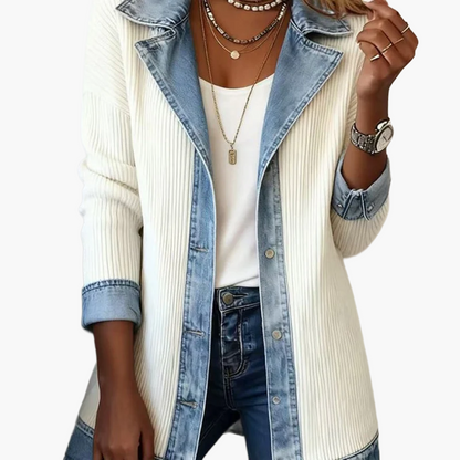 Veste blazer élégante pour femme style urbain chic à revers contrastés