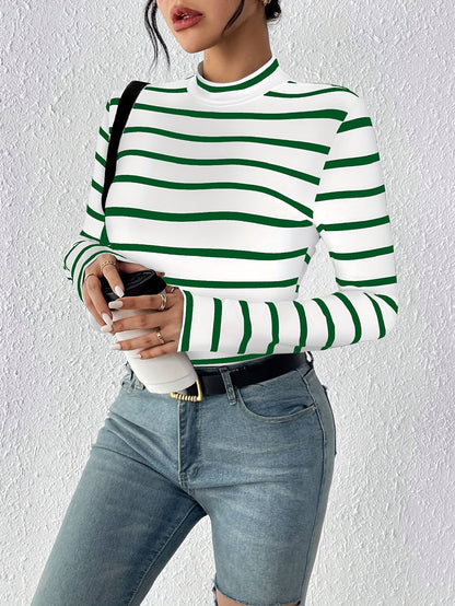 Haut moulant femme col montant rayé noir et blanc à manches longues