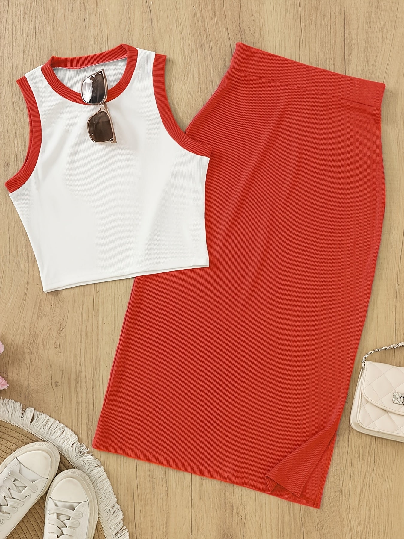 Elegant style sleeveless tank top and skirt set for women - Ideal for spring/summer
