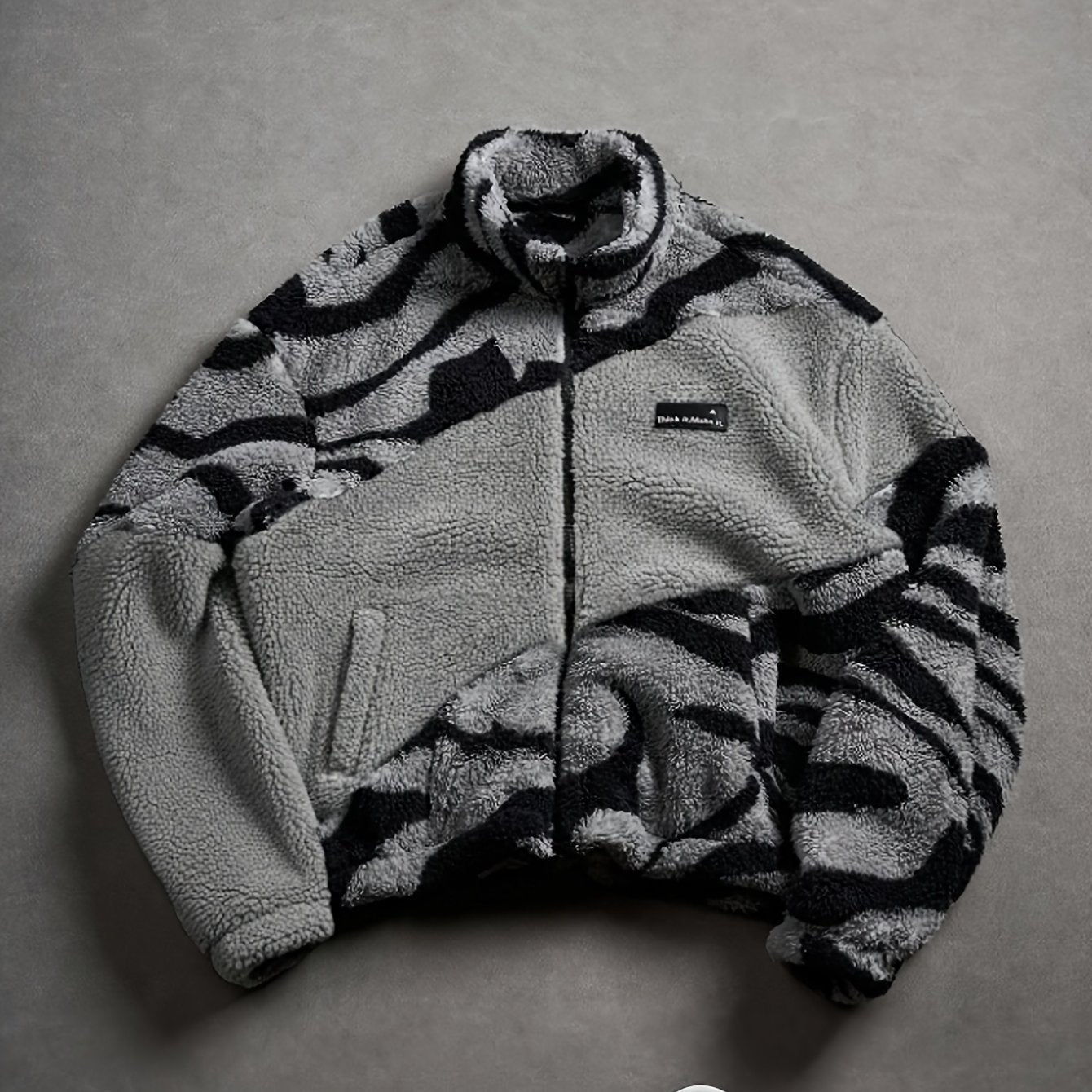 Veste Polaire Zippée Motif Zèbre Bicolore Col Montant