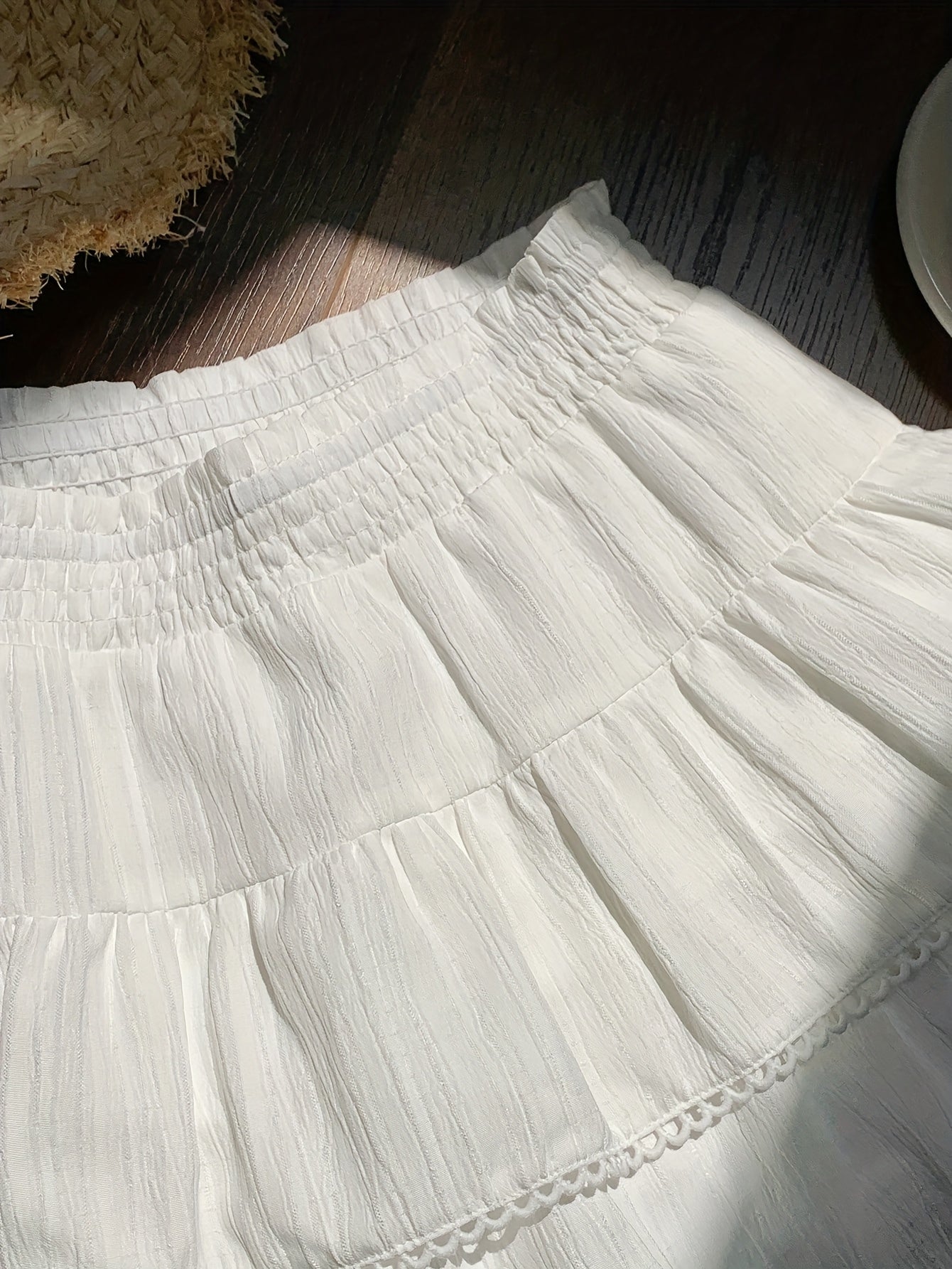 Bohemian-style ruffled mini skirt for women - Elegant and summery
