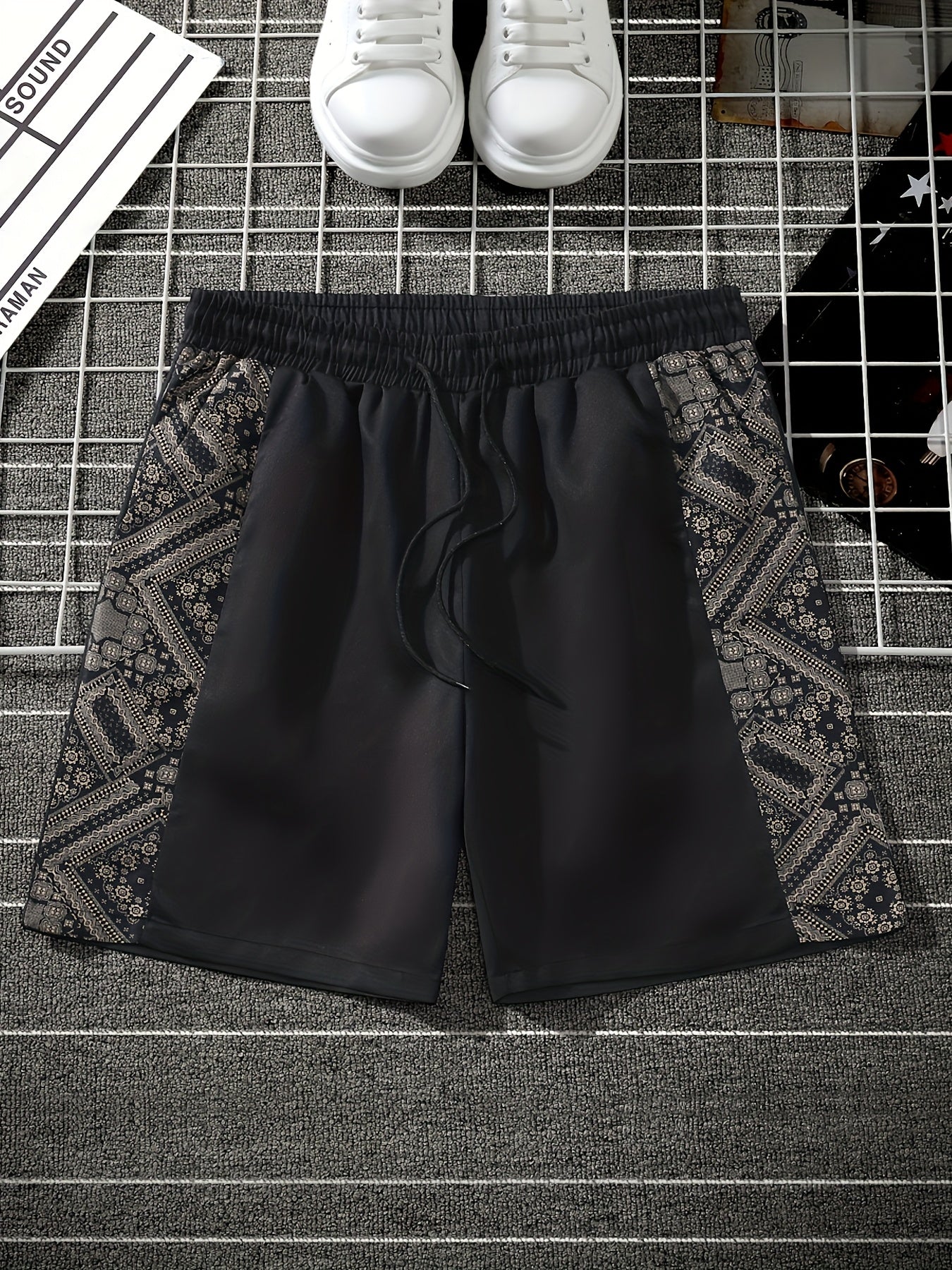 Heren shorts in stedelijke stijl met zijpanelen met grafisch patroon – Ideaal voor streetwear en vrije tijd