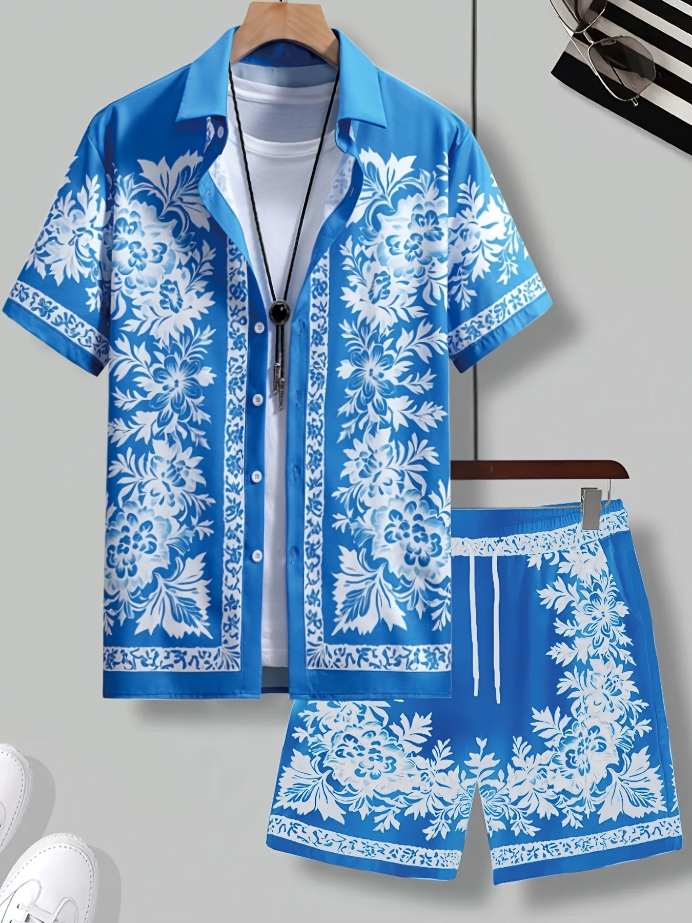 Casual herenset met bloemenprint in vakantiesfeer voor de zomer