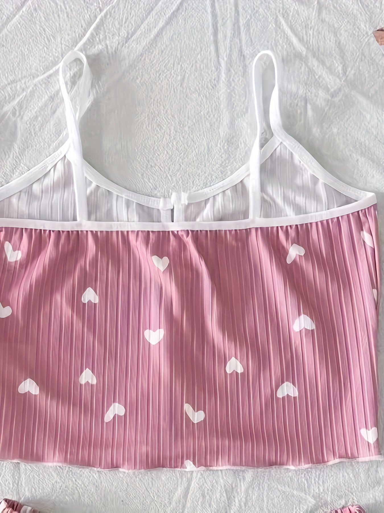 Pyjama d'été femme deux pièces style mignon à cœurs, ensemble débardeur et short, confortable pour la nuit
