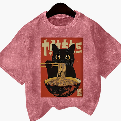 T-shirt Femme Style Vintage avec Chat Mangeant des Nouilles – Graphique Japonais, Décontracté et Original