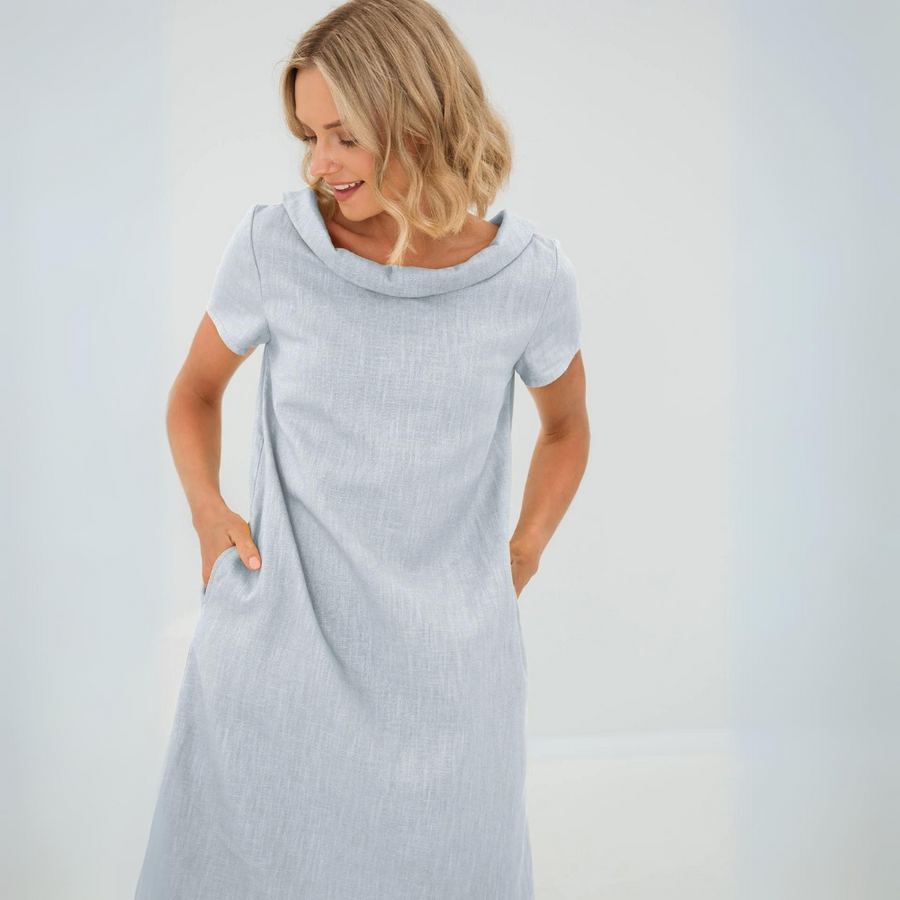 Robe courte col bateau manches courtes en tissu doux uni