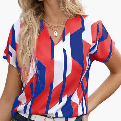 Women's vintage-style blouse with geometric pattern, ideal for everyday wear or the office